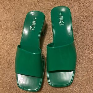 Green sandal heels